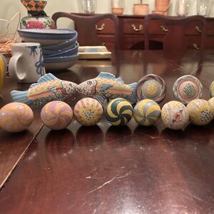 Vintage McKenzie Child’s Knobs
